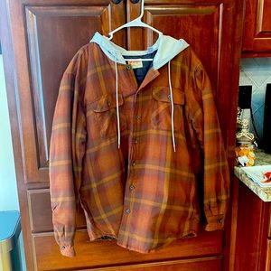 Wrangler Authentic Men’s Quilted shirt/hoodie - XL